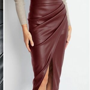 Commense Maroon Faux Leather Pencil Skirt